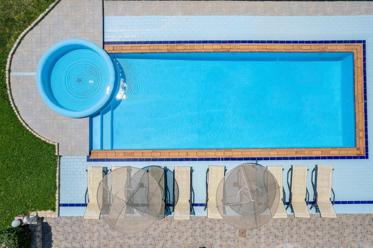 Anthos Apartments プラキアス エクステリア 写真